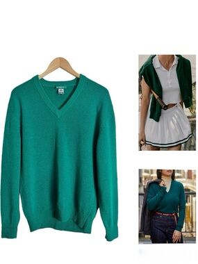 Vintage Giordano V Neck Lambswool Sweater Size Medium In Color Green